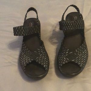 Skecher sandals